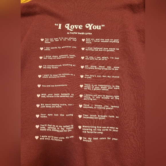 "I love you" in Taylor Swift Lyrics Sweater - Picture 2 of 6